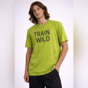 The North Face “Train Wild” Graphic Tee – Men’s Medium – Green